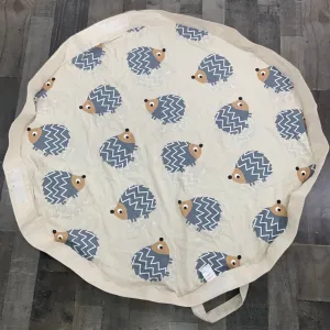 3 Sprouts Play Mat, Hedge Hog