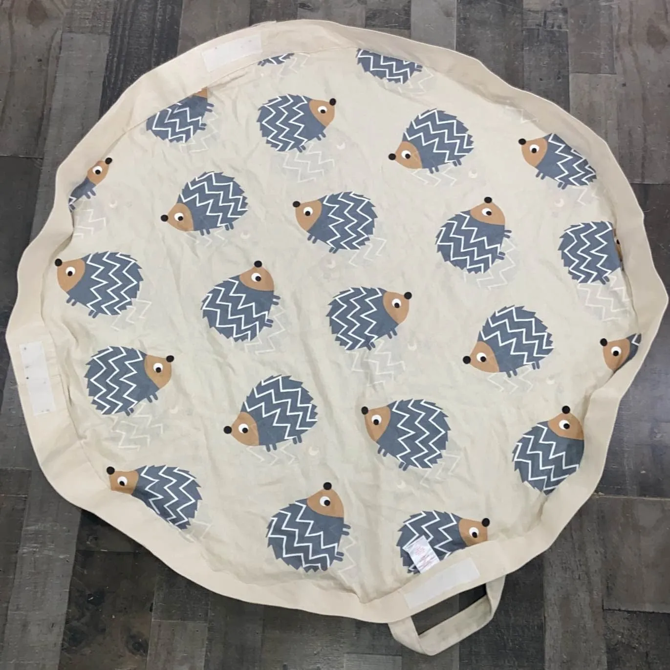 3 Sprouts Play Mat, Hedge Hog