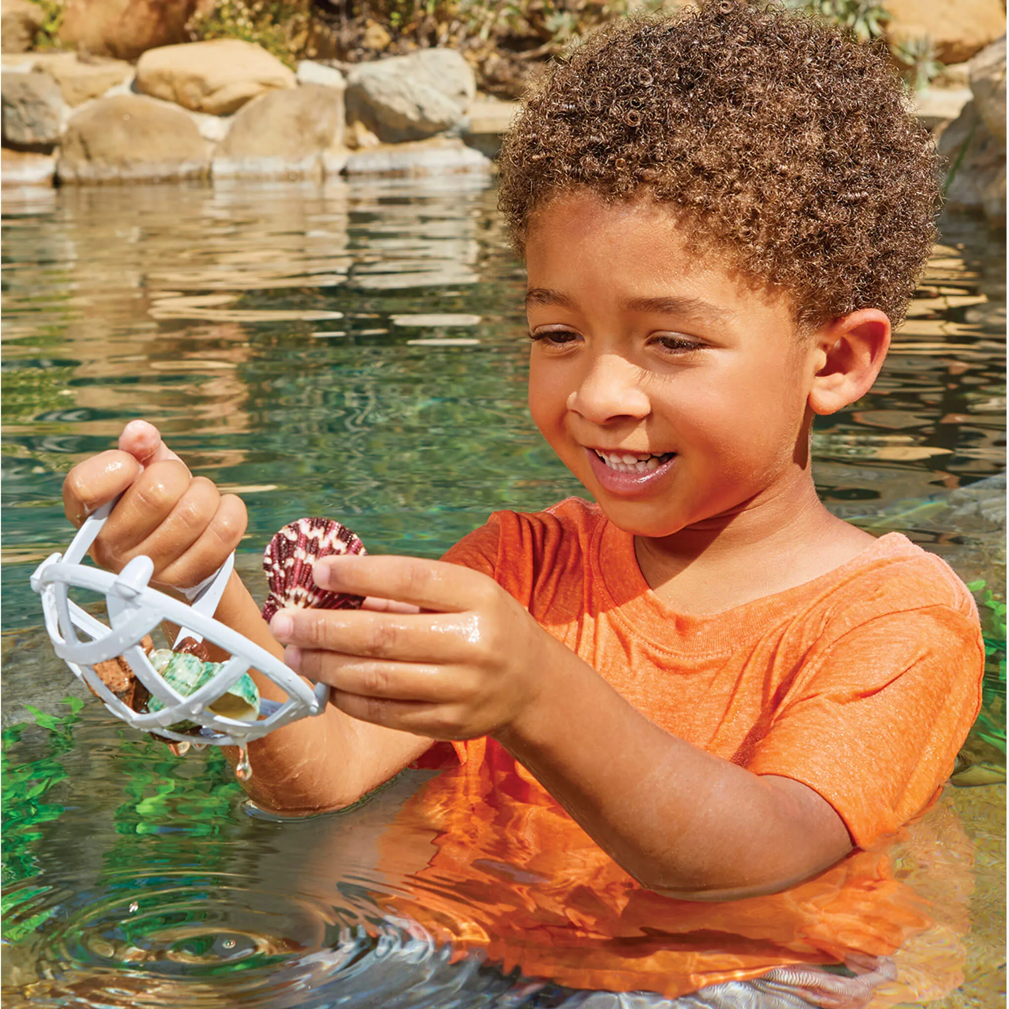 Big Adventures Sea View Submarine with Underwater Viewer, Sprayer & Sifting Net