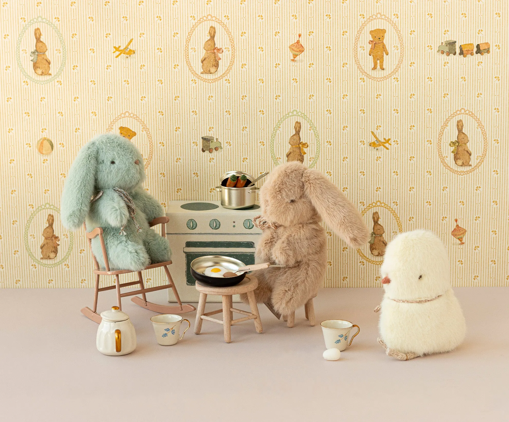 Bunny Plush, Mini - Cream Peach