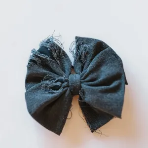 Charcoal Distressed Messy