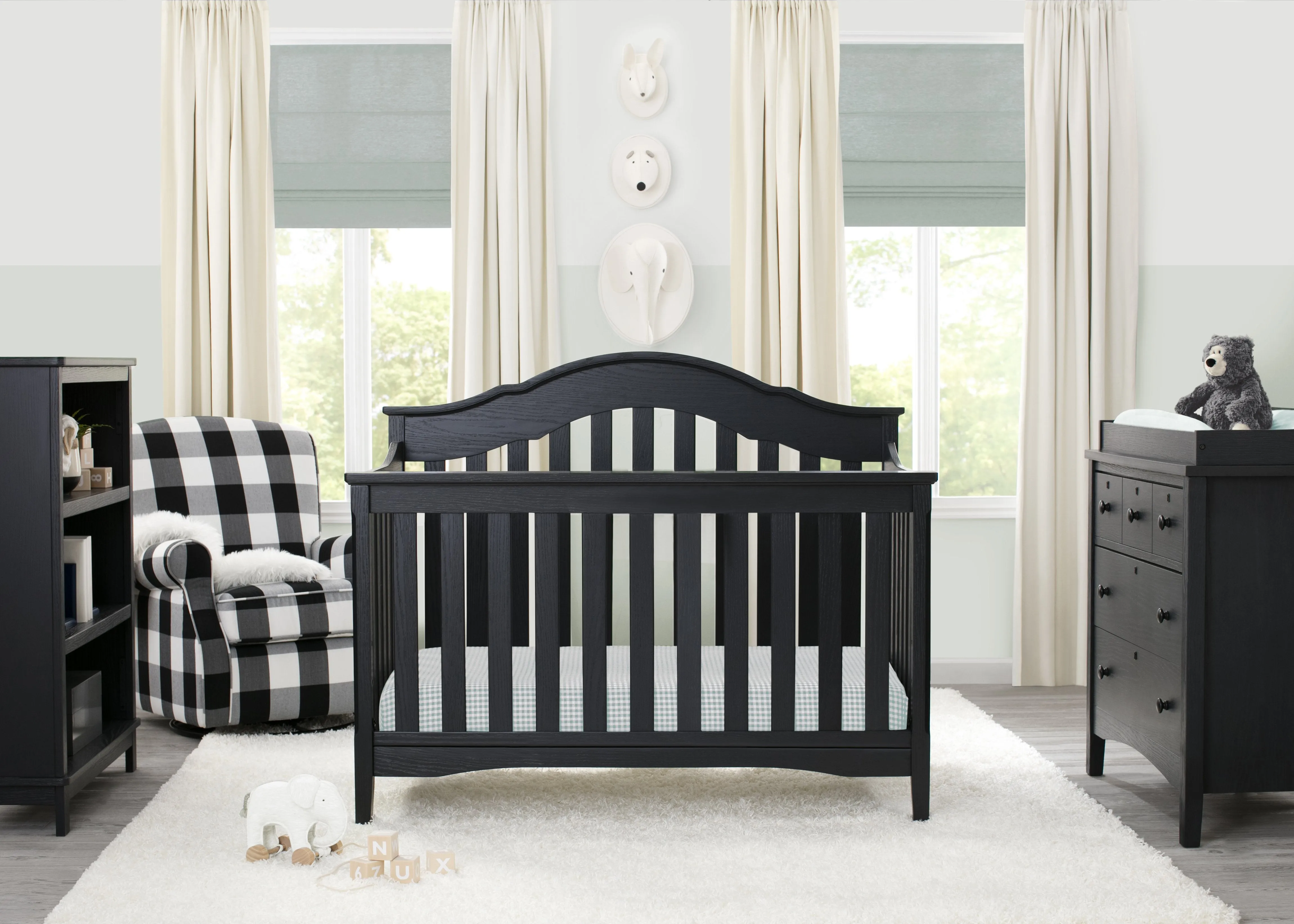 Farmhouse 3 Drawer Dresser with Changing Top
