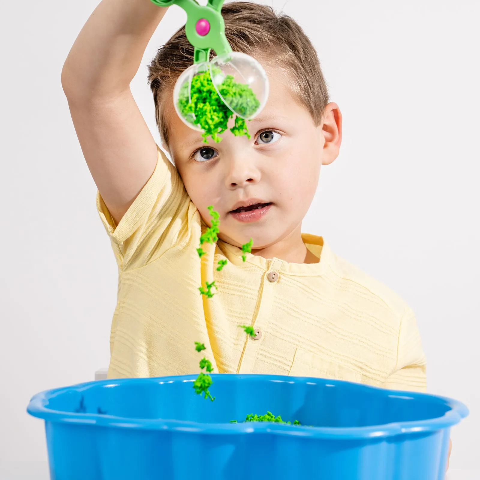 Learning Resources Playfoam Pluffle Sensory Station