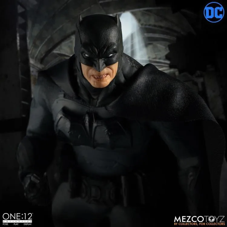 Mezco Toyz ONE:12 Collective Batman (Supreme Knight) Action Figure