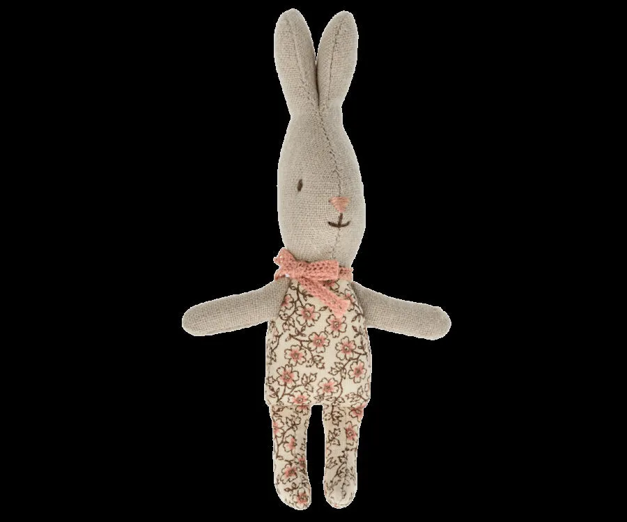 Rabbit MY, Girl - Rose