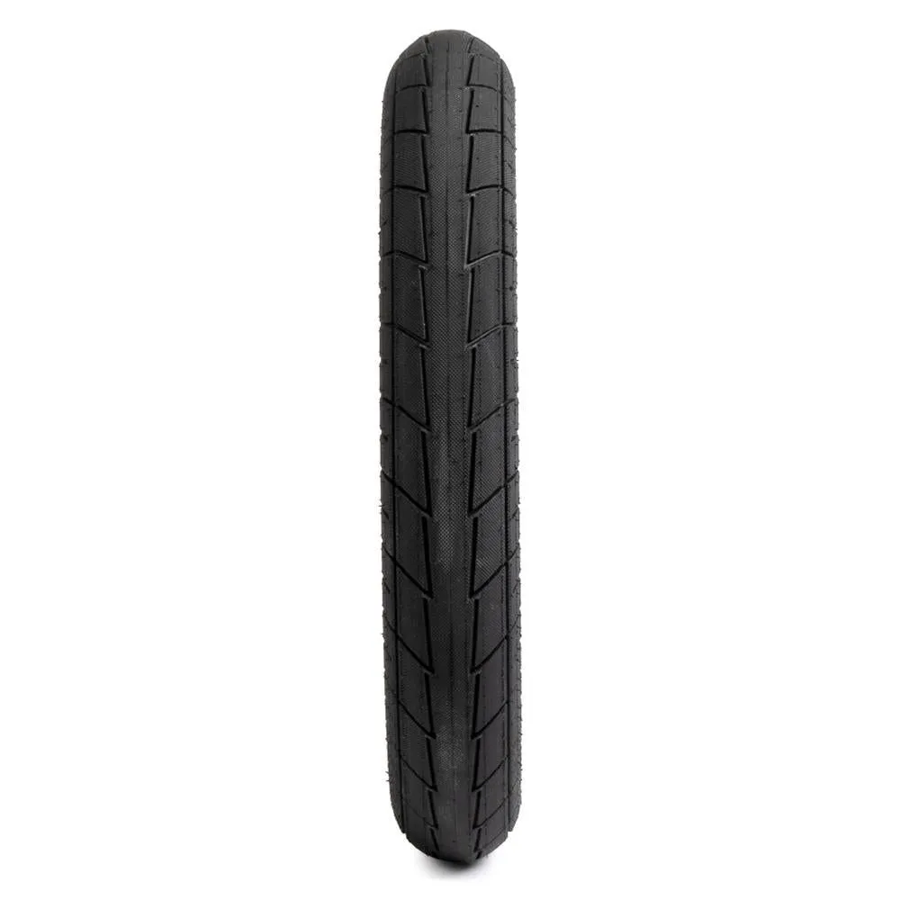 Salt Tracer 12 Tyre