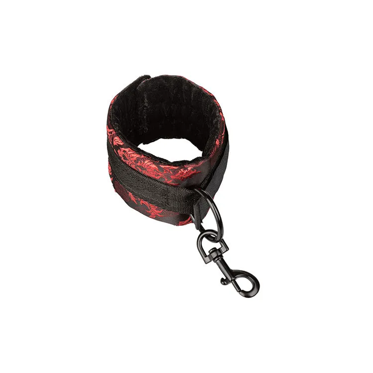 Scandal Hog Tie