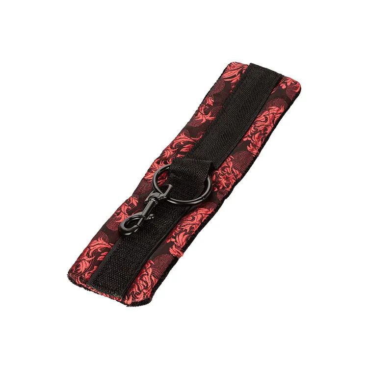 Scandal Hog Tie