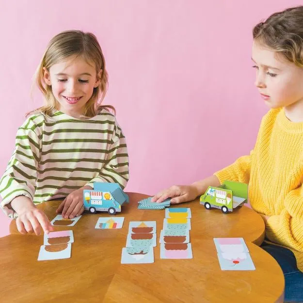 Scoop and Stack Game