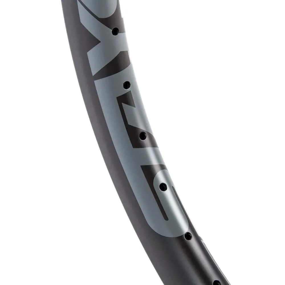 Stay Strong Reactiv 2 Carbon 20 Pro Race Front Rim