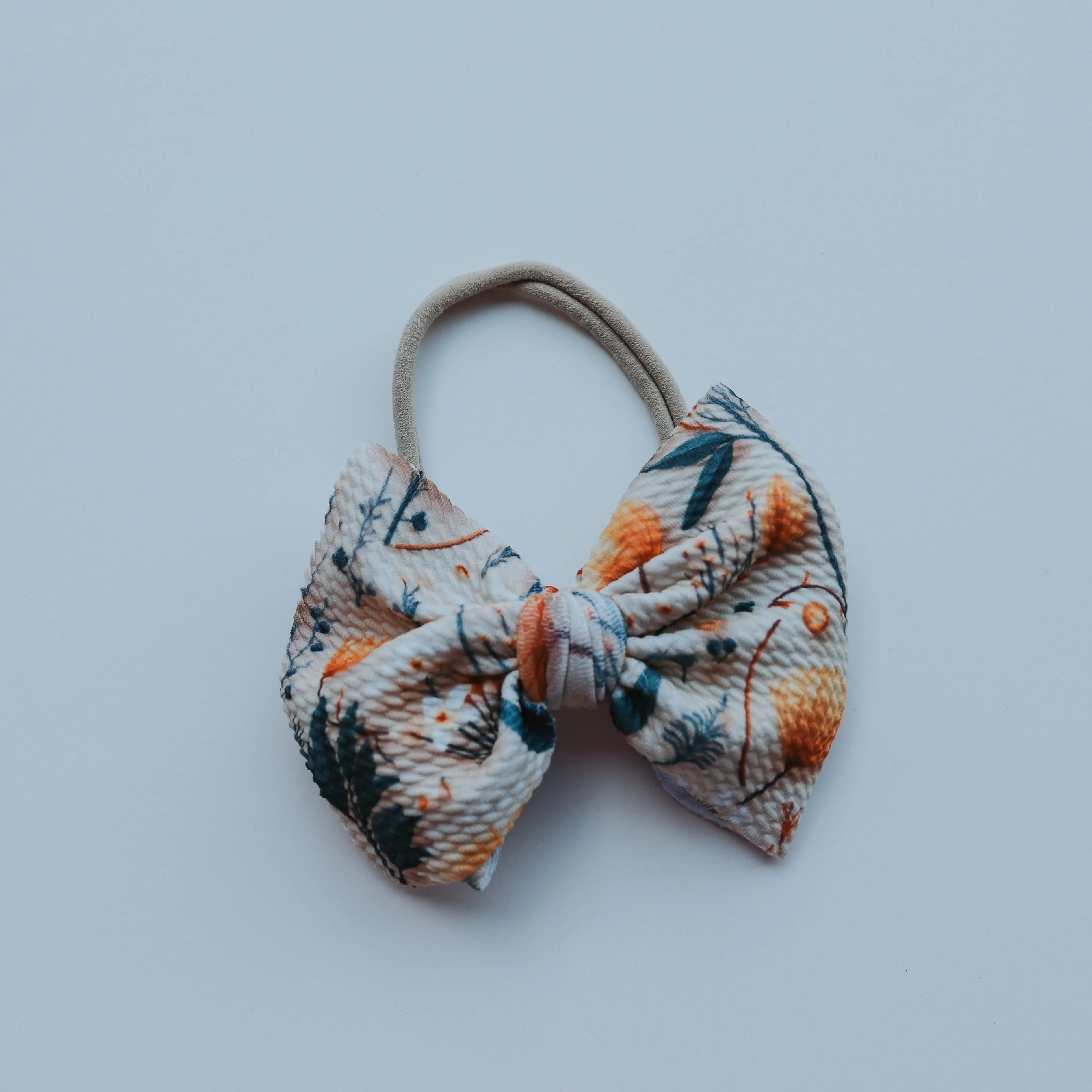 Winter Dandelion Bow