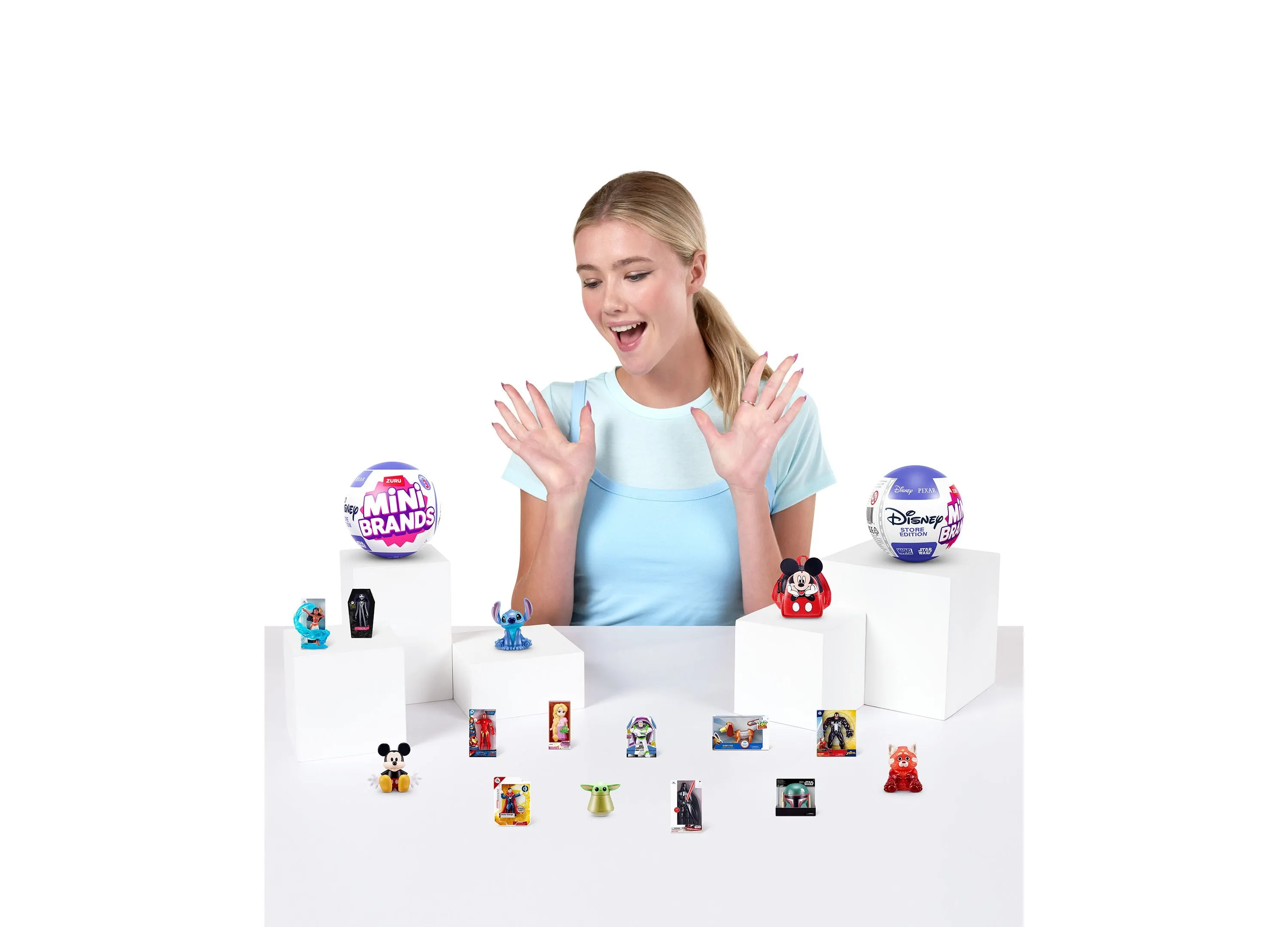 ZURU Mini Brands Disney Series 1 Mystery Blind Pack (Colors/Styles May Vary)